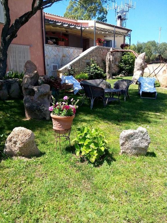 Bed And Breakfast Li Paduli Alvi Cannigione Buitenkant foto